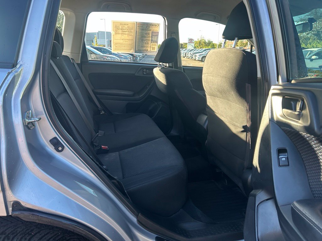 Used 2017 Subaru Forester 2.5i w/ Alloy Wheel Package AWD/4WD image 16