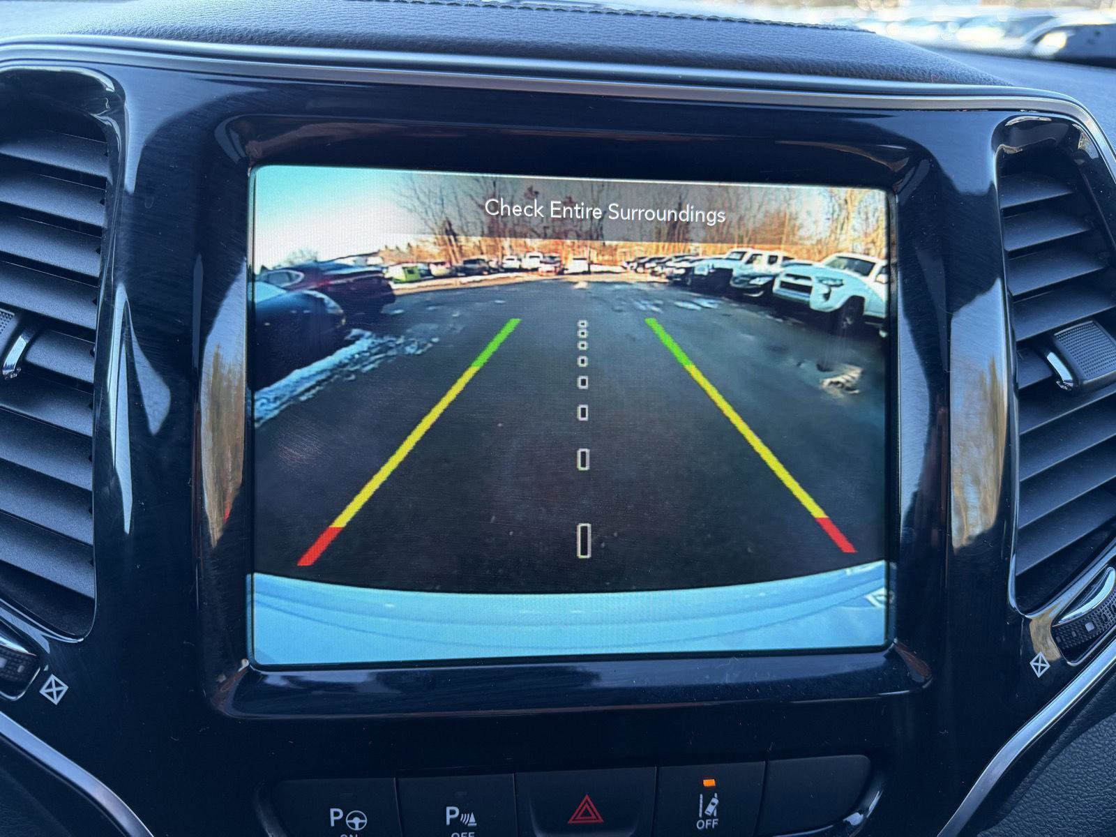 Used 2021 Jeep Cherokee High Altitude image 17