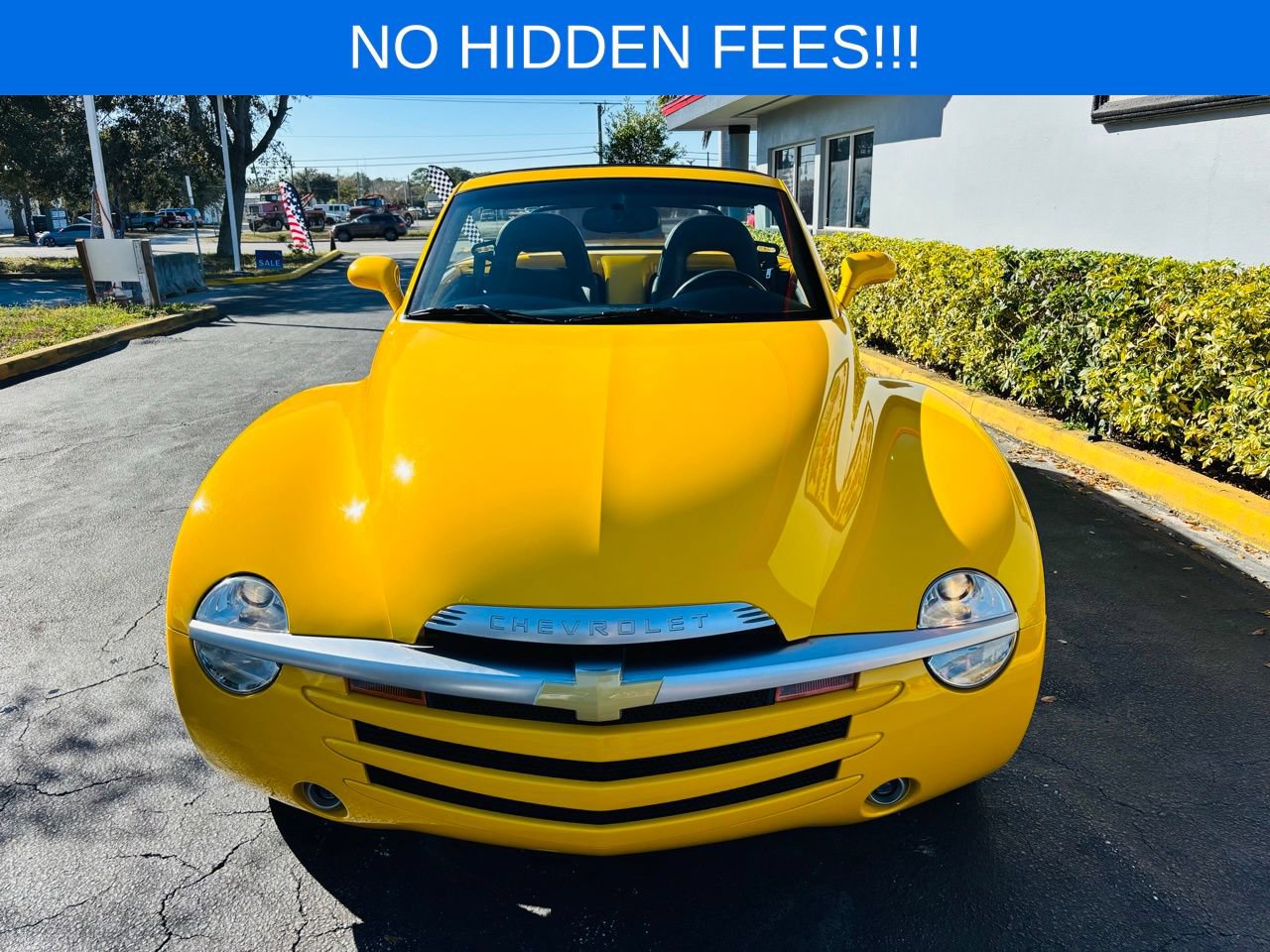 Used 2005 Chevrolet SSR w/ Preferred Equipment Group RWD image 3