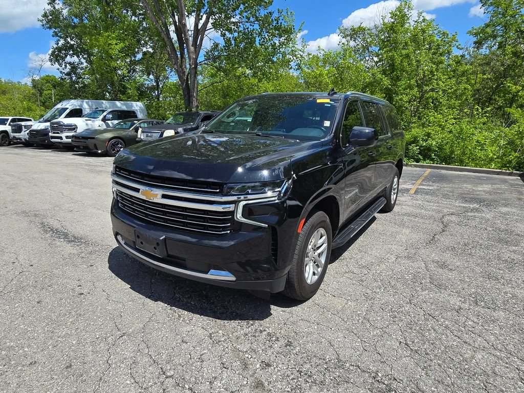 Used 2024 Chevrolet Suburban LT AWD/4WD 360° Tour
