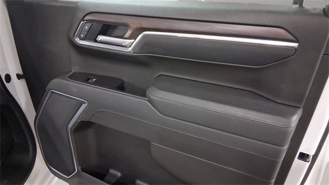 Used 2025 GMC Sierra 1500 SLT image 18