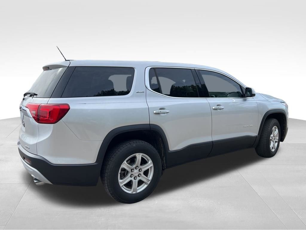 Used 2018 GMC Acadia SLE image 3