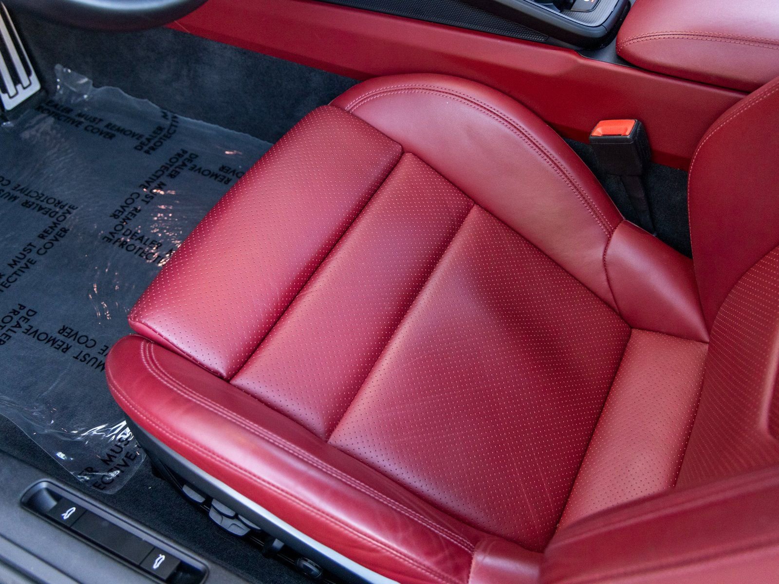 Certified 2022 Porsche 911 Carrera GTS RWD image 26