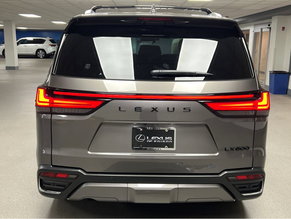 New 2026 Lexus LX 600 4WD w/ Accessory Package (2T) image 6