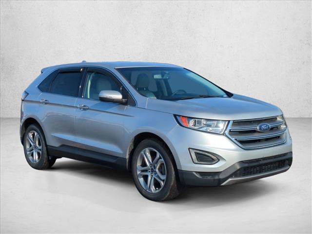 Used 2018 Ford Edge Titanium image 3