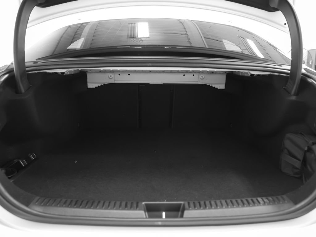 Used 2025 Mercedes-Benz E 53 AMG e 4MATIC Sedan image 47