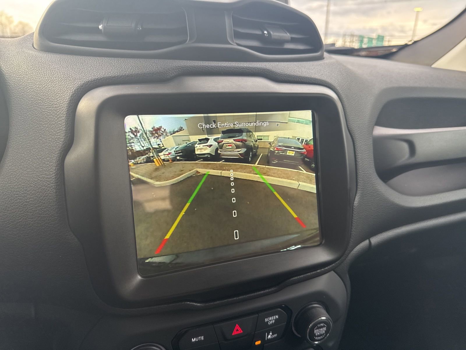 Used 2022 Jeep Renegade Limited image 20