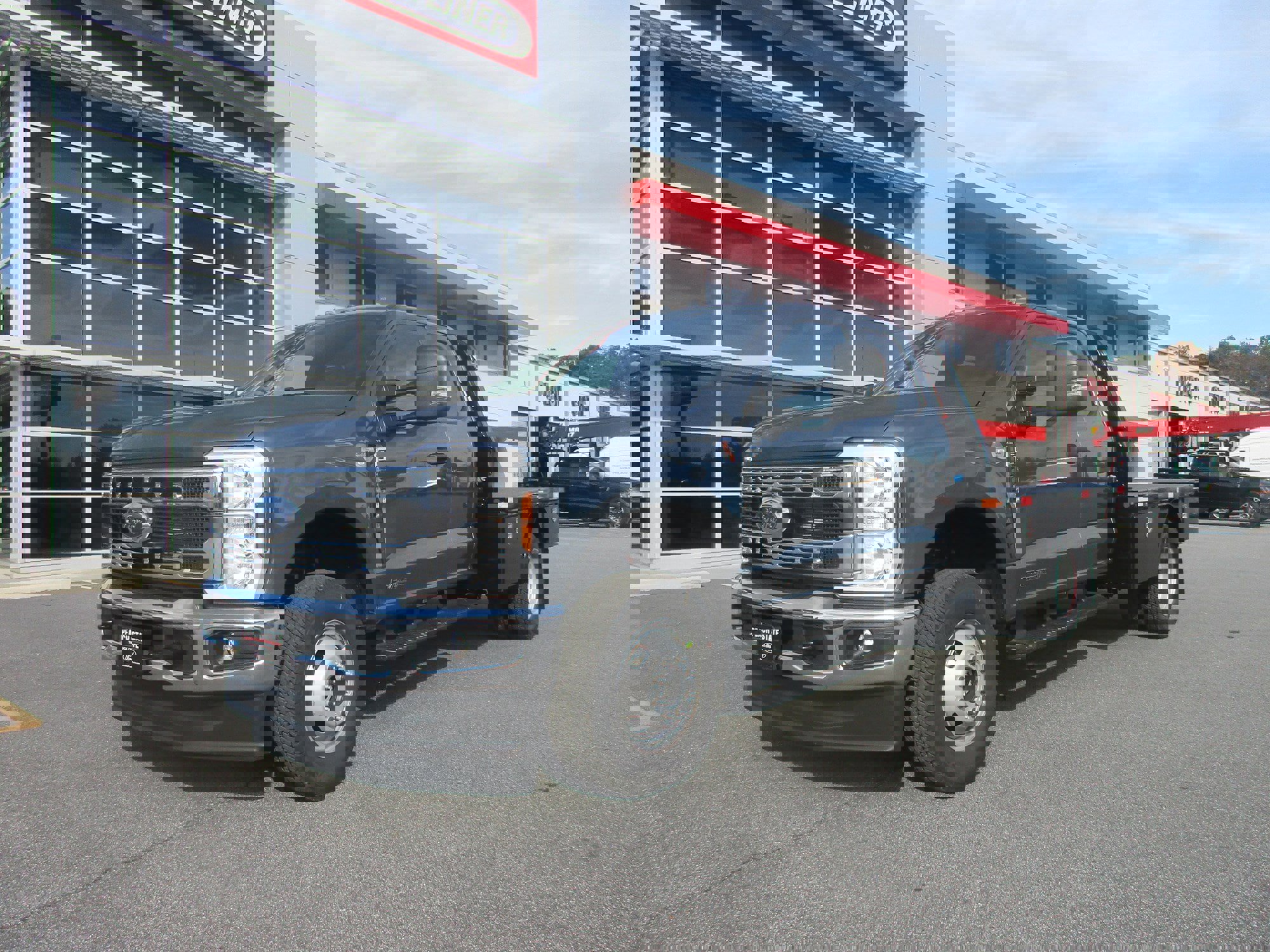 New 2026 Ford F350 XL w/ XL Chrome Package