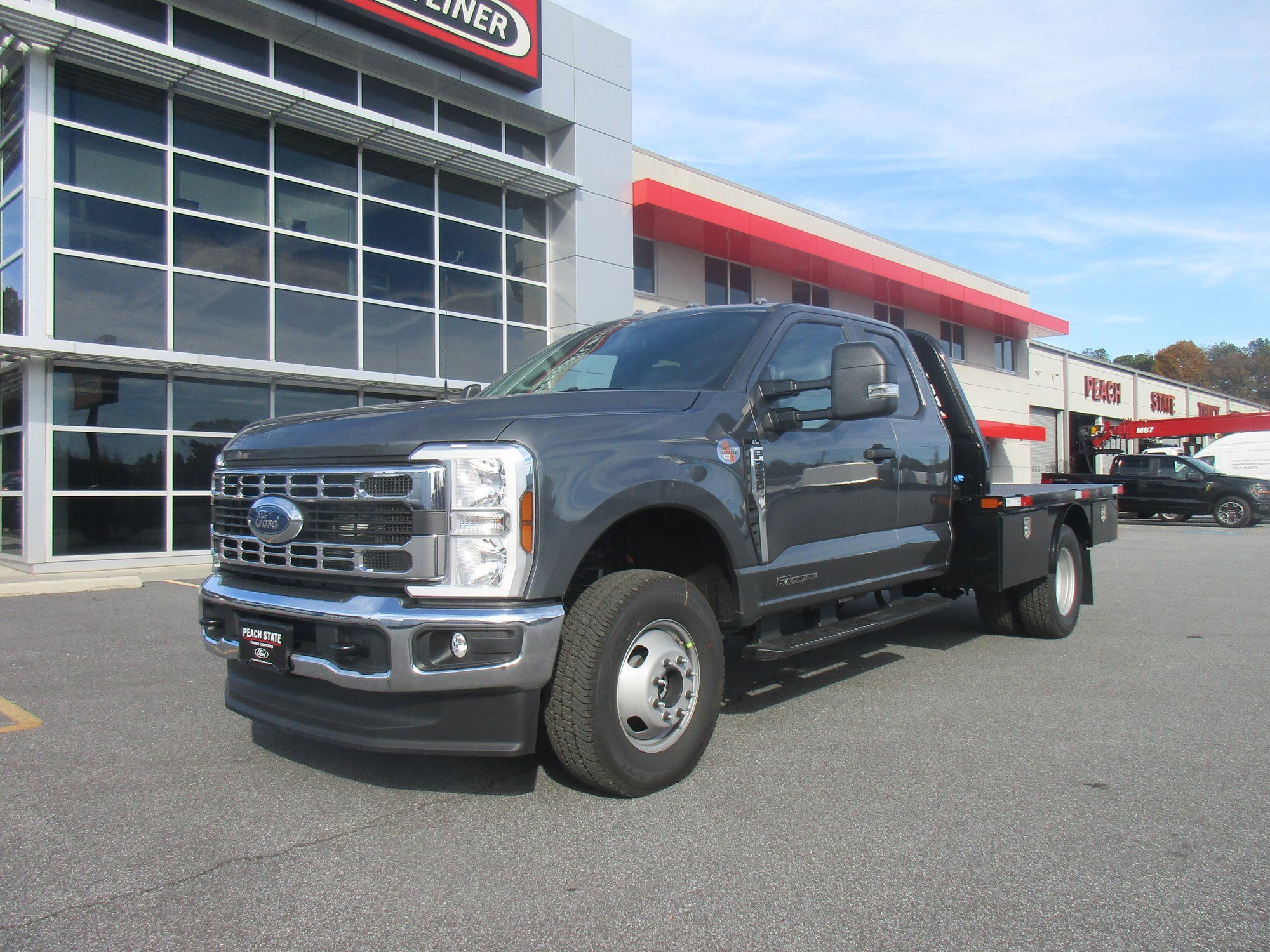 New 2026 Ford F350 XL w/ XL Chrome Package AWD/4WD image 1