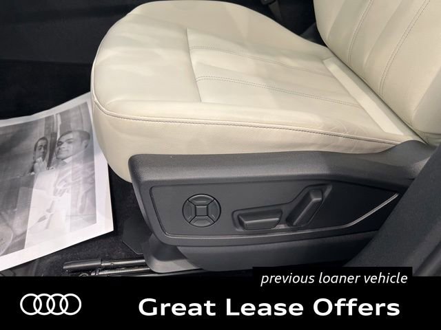 Used 2025 Audi Q5 Premium w/ Convenience Package AWD/4WD image 9