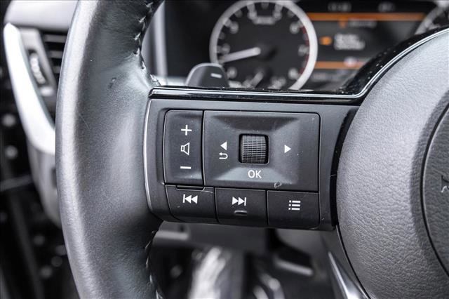 Used 2022 Nissan Rogue SL w/ SL Premium Package image 14