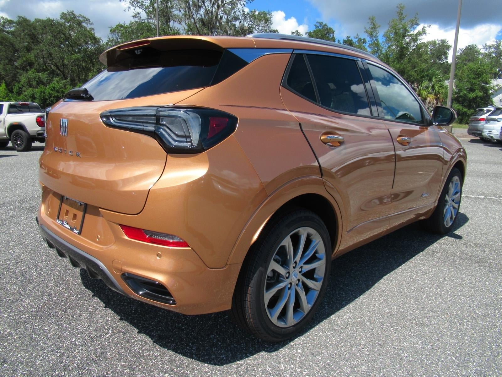 New 2026 Buick Encore GX Avenir w/ Avenir Technology Package FWD image 7