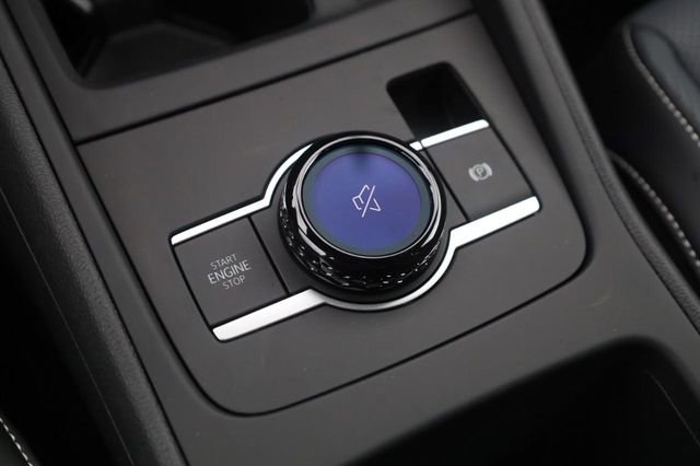 New 2026 Volkswagen Tiguan SE R-Line image 16