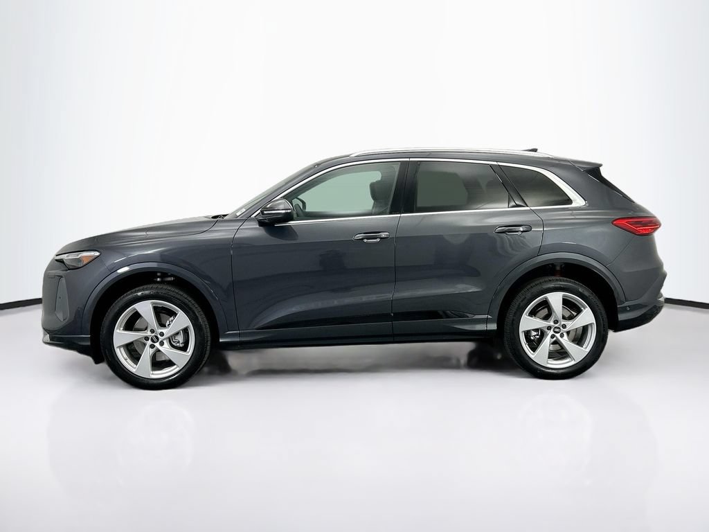 Used 2025 Audi Q5 Premium Plus AWD/4WD image 8