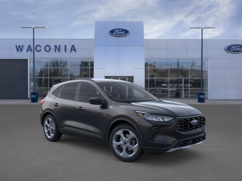 New 2026 Ford Escape ST-Line w/ Tech Pack #1 AWD/4WD image 7