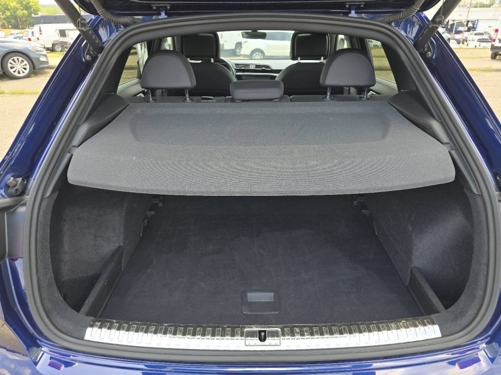 Used 2025 Audi Q3 2.0T Premium AWD/4WD image 20