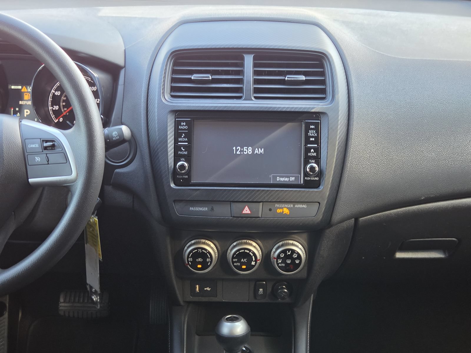 Used 2023 Mitsubishi Outlander Sport SE AWD/4WD image 16