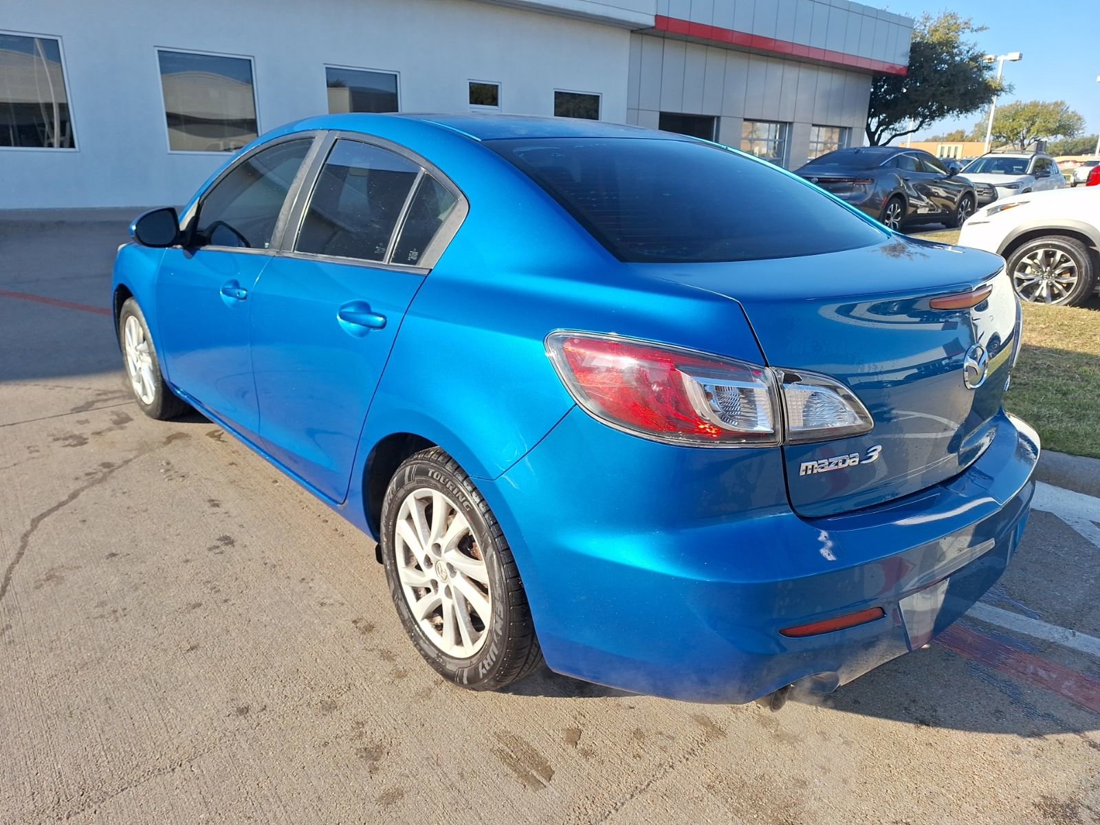Used 2012 MAZDA MAZDA3 i Touring image 4
