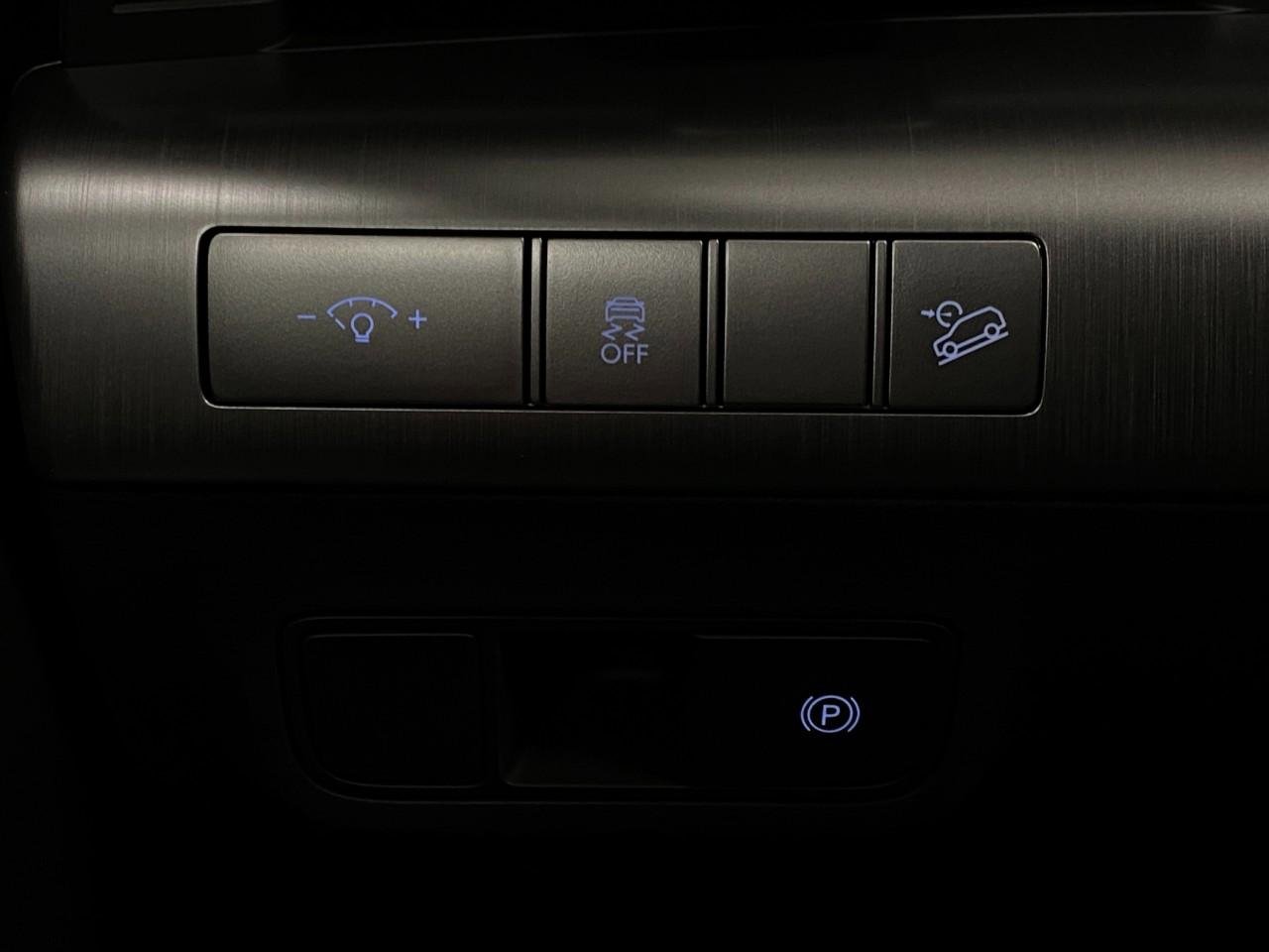 New 2026 Hyundai Kona SEL Premium image 13