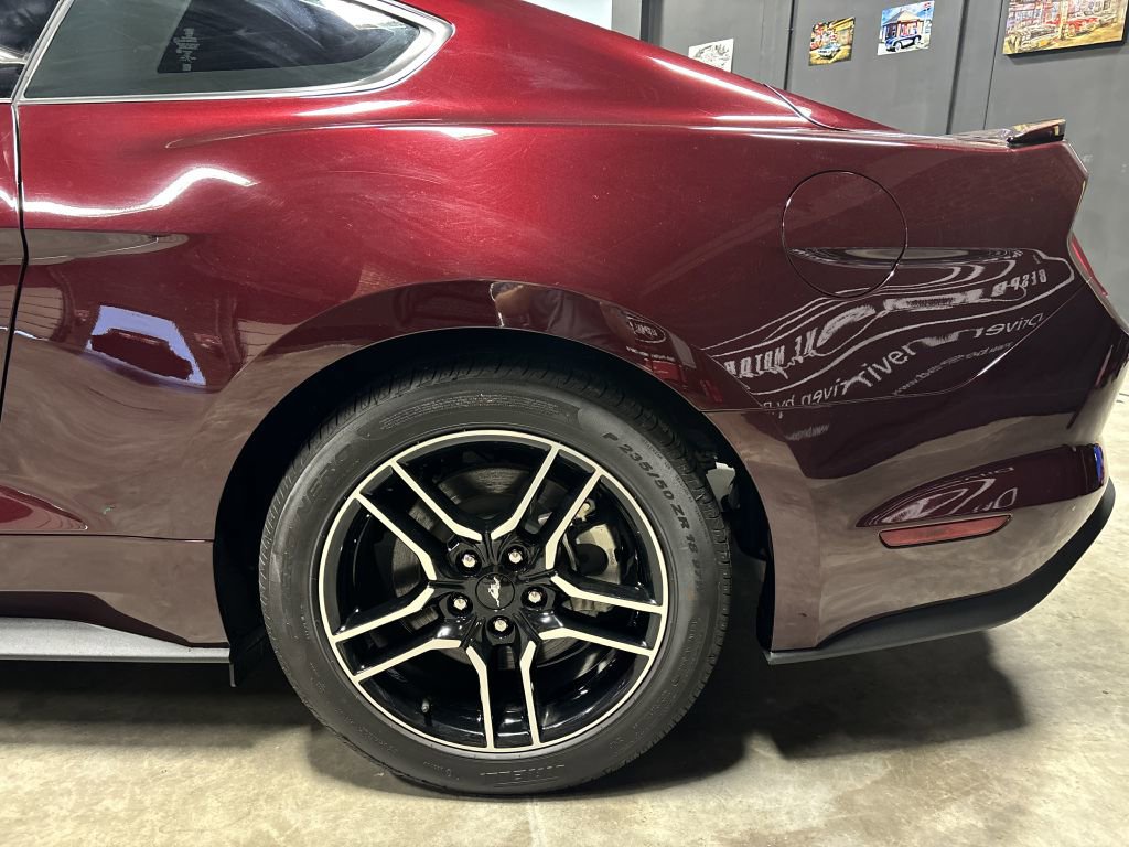 Used 2018 Ford Mustang GT RWD image 23
