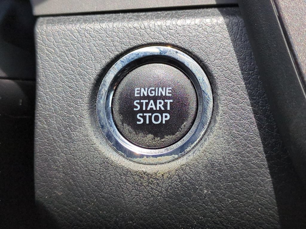 Used 2022 Toyota Camry SE w/ Audio Upgrade Package FWD image 22
