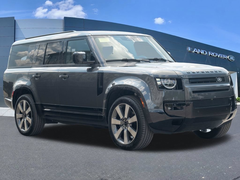 New 2026 Land Rover Defender 130 V8 AWD/4WD image 3