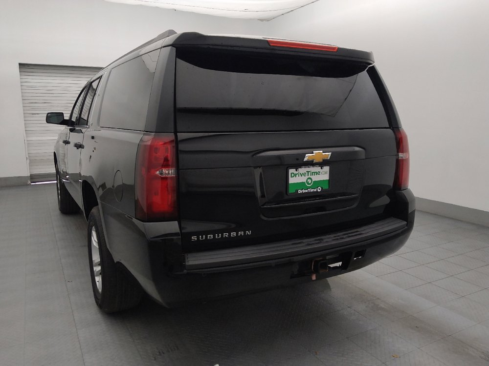 Used 2020 Chevrolet Suburban LT image 6