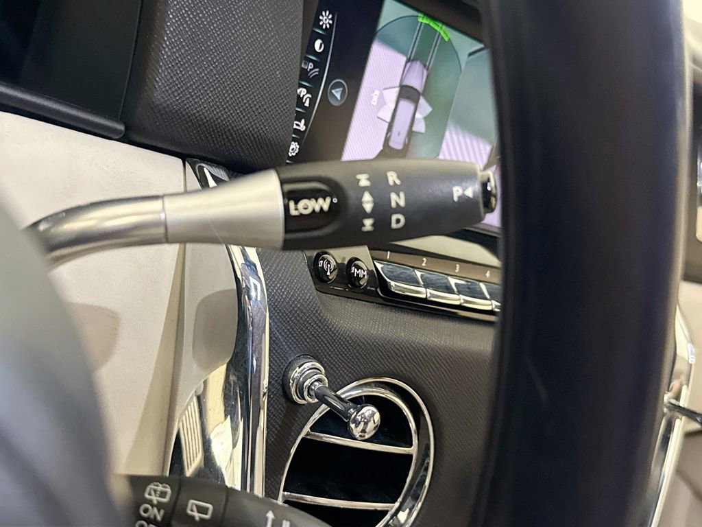 Used 2020 Rolls-Royce Cullinan AWD/4WD image 17