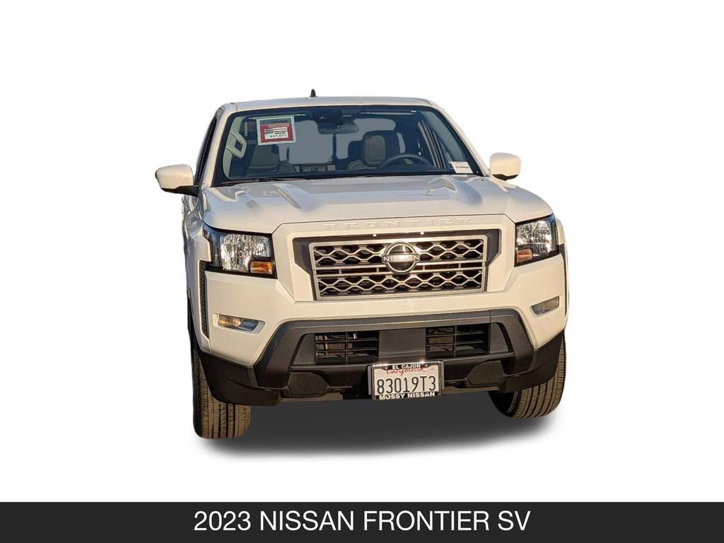 Used 2023 Nissan Frontier SV w/ SV Convenience Package RWD image 4