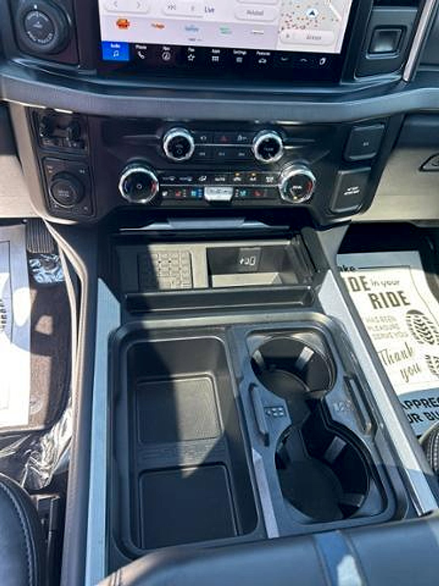 Used 2025 Ford F250 Platinum image 25