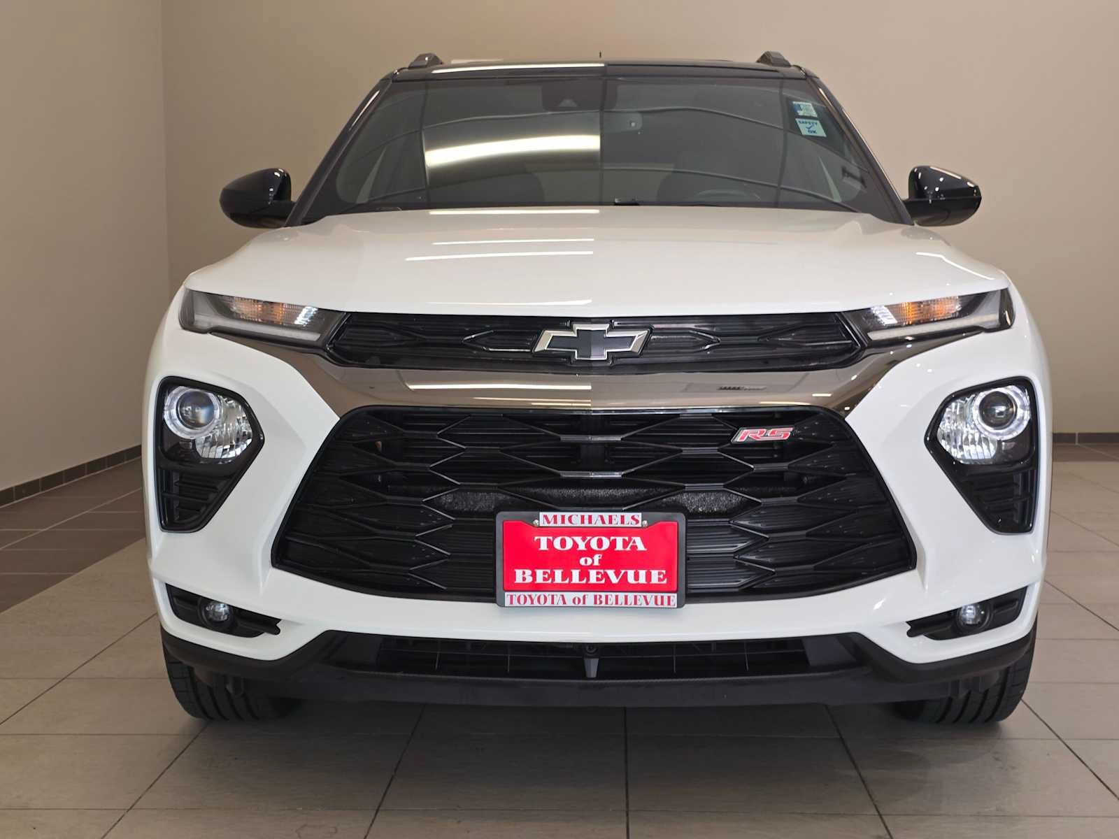Used 2021 Chevrolet TrailBlazer RS w/ Sun and Liftgate Package AWD/4WD image 6