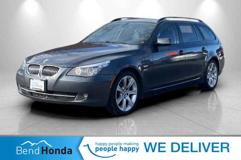 Used 2010 BMW 535i xDrive 535i xDrive image 1
