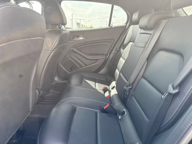 Used 2018 Mercedes-Benz GLA 250 4MATIC image 9