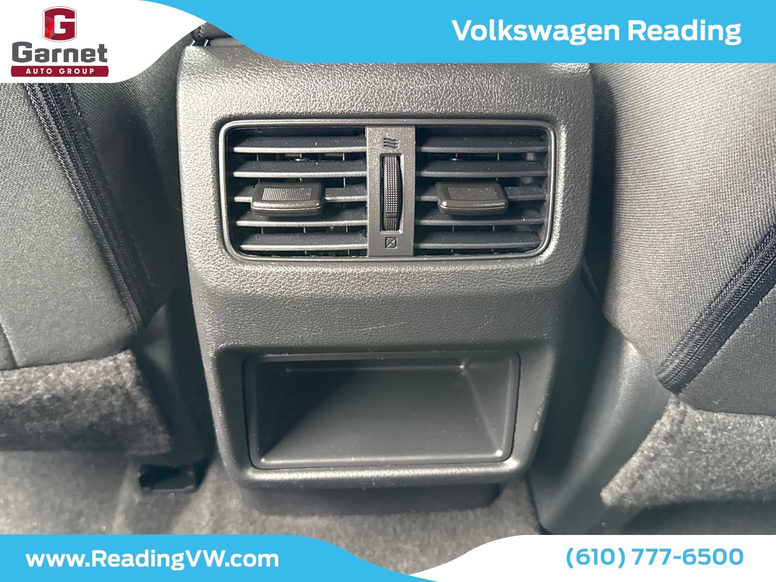 Used 2023 Nissan Rogue S image 33