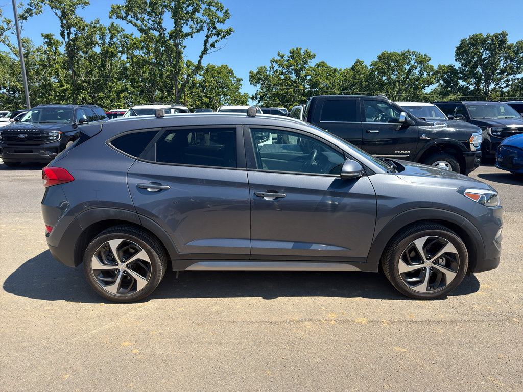 Used 2017 Hyundai Tucson Sport FWD image 5