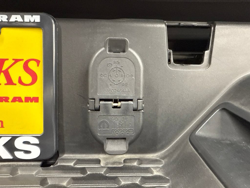 Used 2026 RAM 1500 Big Horn AWD/4WD image 8