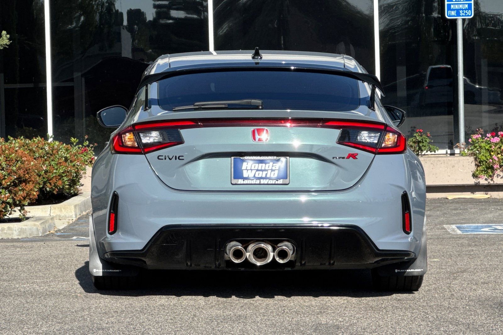 Used 2023 Honda Civic Type R image 5