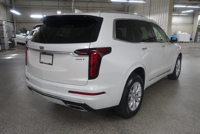 Used 2024 Cadillac XT6 Luxury w/ LPO, Floor Liner Package AWD/4WD image 7