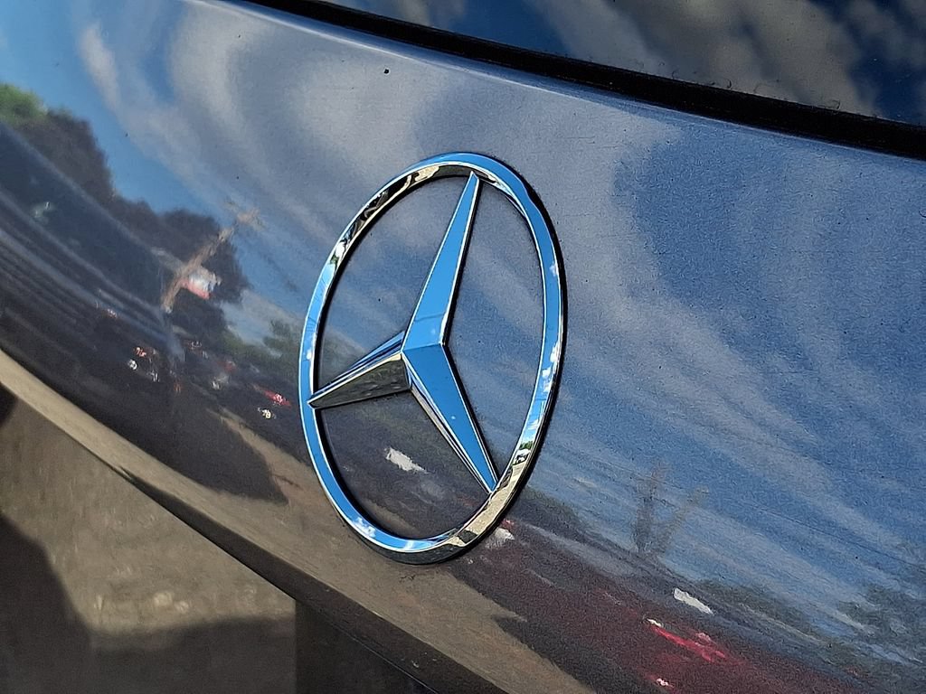 Used 2021 Mercedes-Benz GLB 250 4MATIC image 28