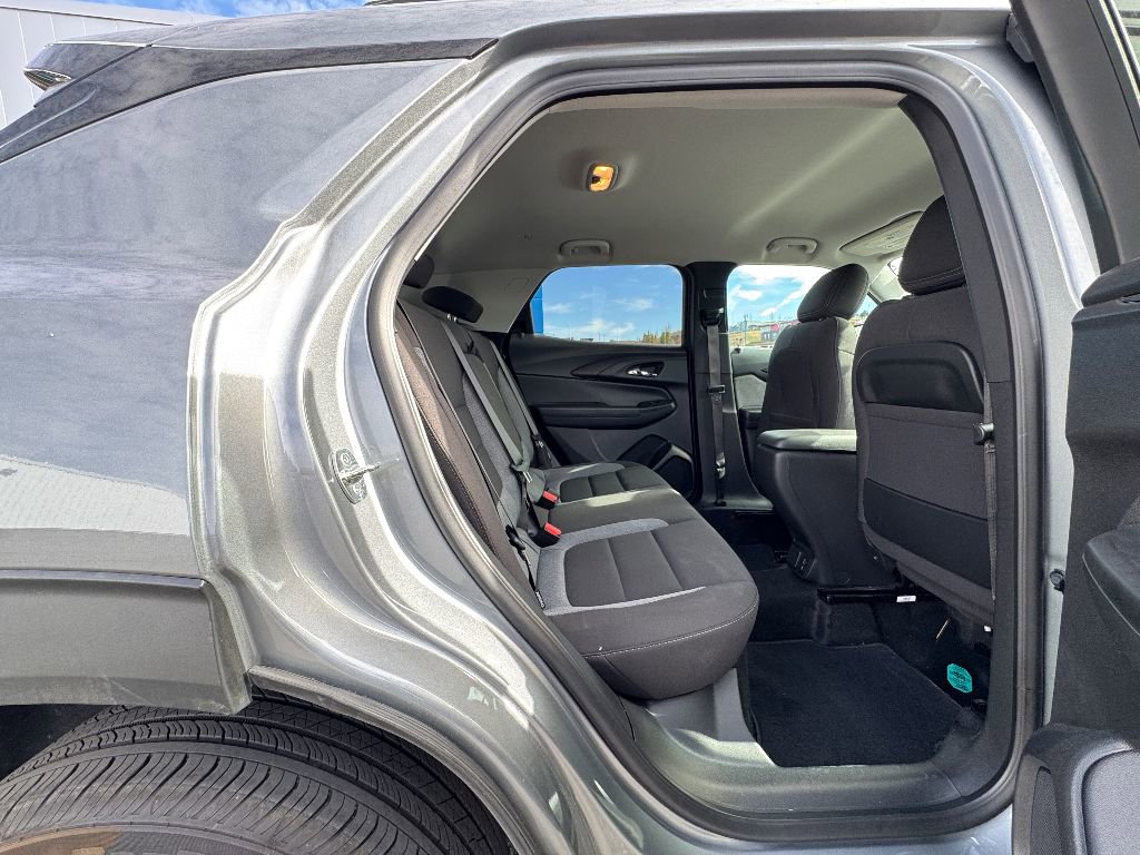 Used 2024 Chevrolet TrailBlazer LT w/ Convenience Package image 13