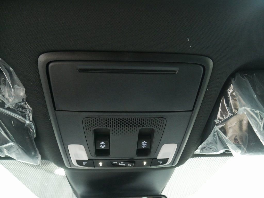 New 2025 Honda Pilot TrailSport image 42