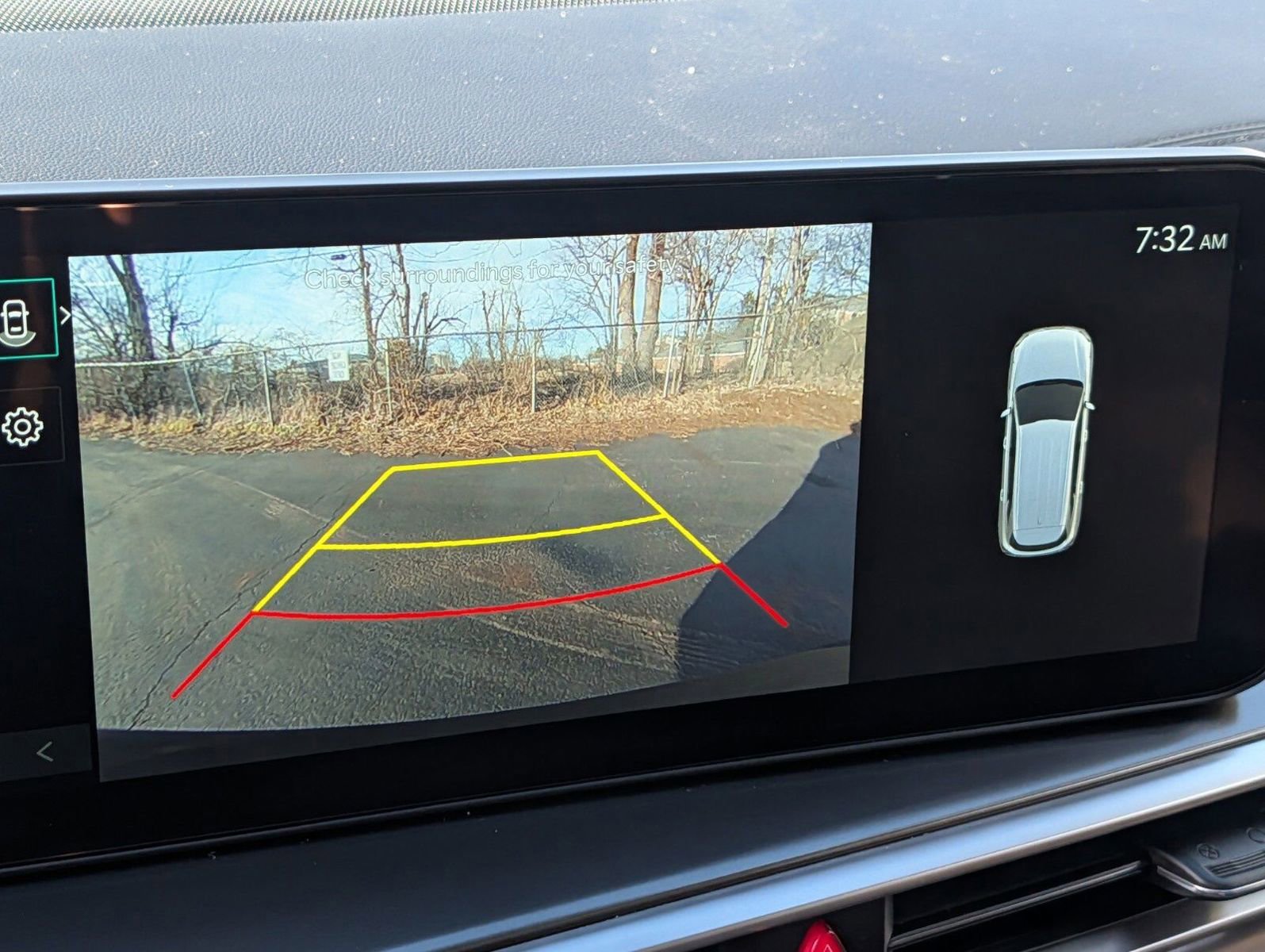 Used 2025 Kia Sorento S w/ Panoramic Sunroof Package image 8