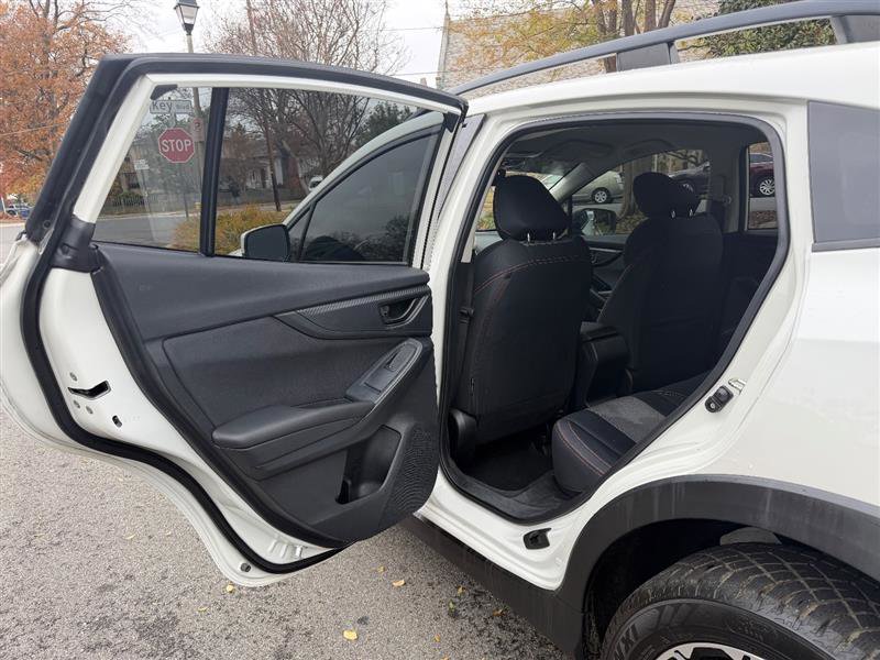 Used 2019 Subaru Crosstrek 2.0i Premium w/ Eyesight System image 20