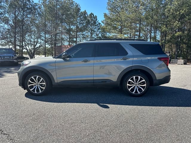 Certified 2020 Ford Explorer ST w/ Premium Technology Package image 4