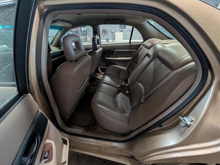 Used 2004 Buick Regal LS FWD image 23