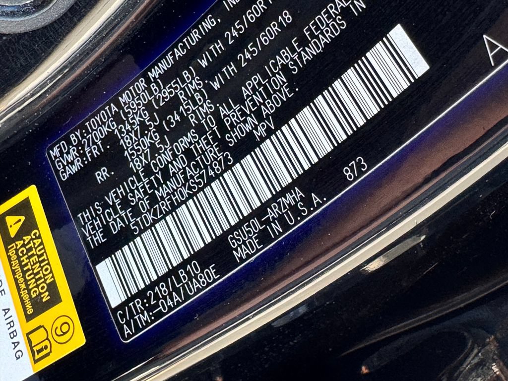 Used 2019 Toyota Highlander XLE FWD image 37