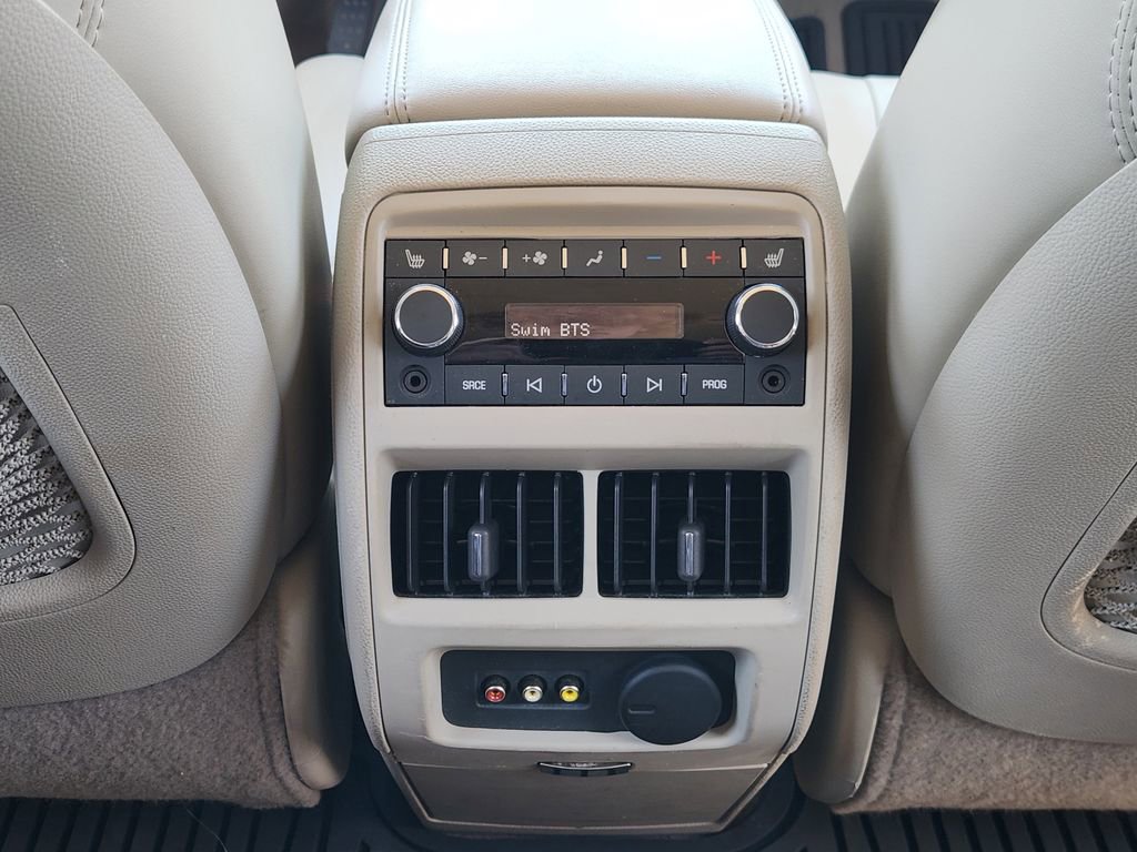Used 2012 Cadillac SRX Premium FWD image 23
