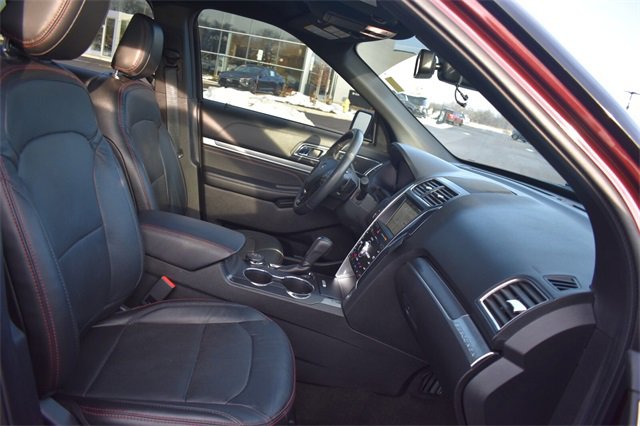 Used 2018 Ford Explorer Sport w/ Equipment Group 401A image 13