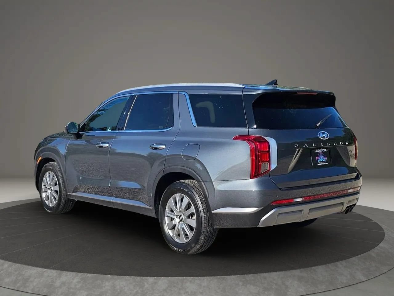 Used 2025 Hyundai Palisade SEL FWD image 4