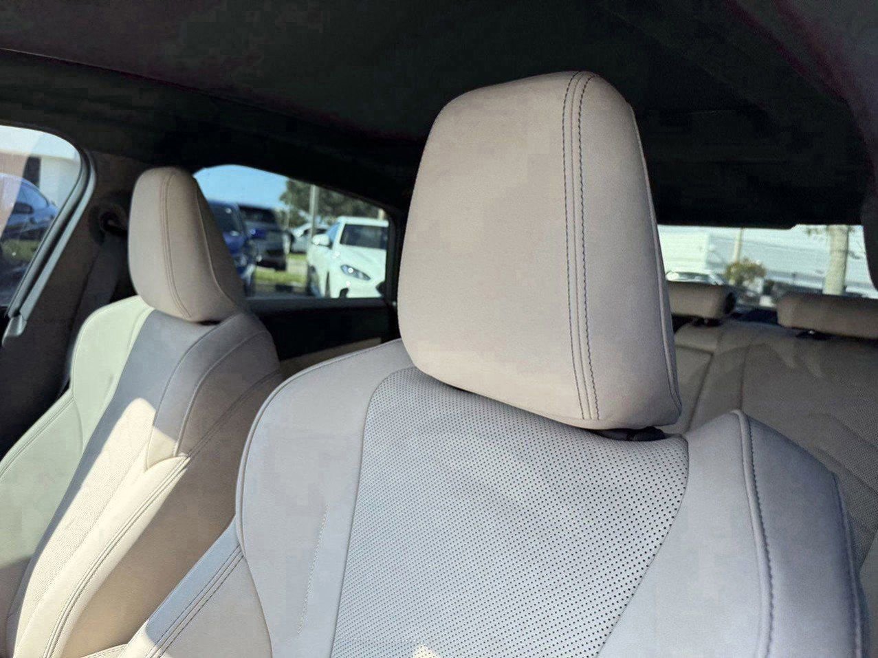 New 2026 BMW 228i w/ Technology Package image 21